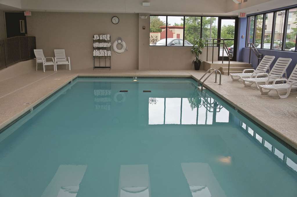 Holiday Inn Express St. Louis Arpt - Maryland Hgts, An Ihg Hotel Maryland Heights Facilities photo